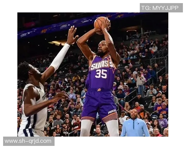 杜兰特高效得分助火箭队攻防兼备轻取凯尔特人 杜兰特高效得分助火箭队攻防兼备轻取凯尔特人